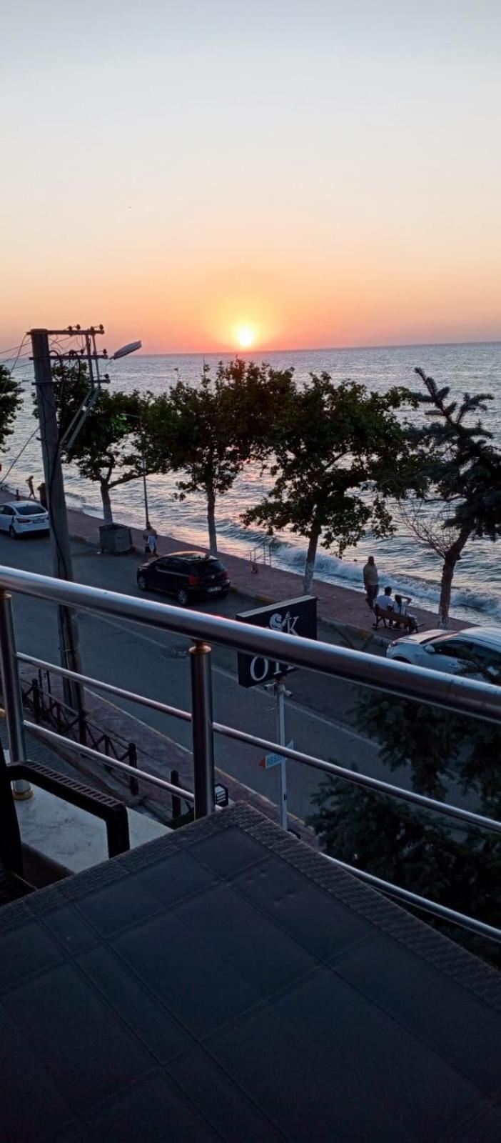 Kilicarslan Otel Cinarcik Exterior foto